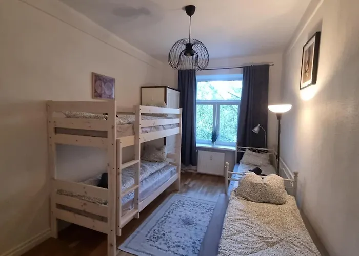 Apartment Center, High Ceilings, 75m2 2br Free Parking Tallinn