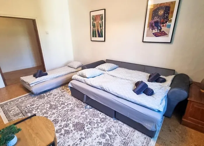 Appartamento Center, High Ceilings, 75m2 2br Free Parking Reval